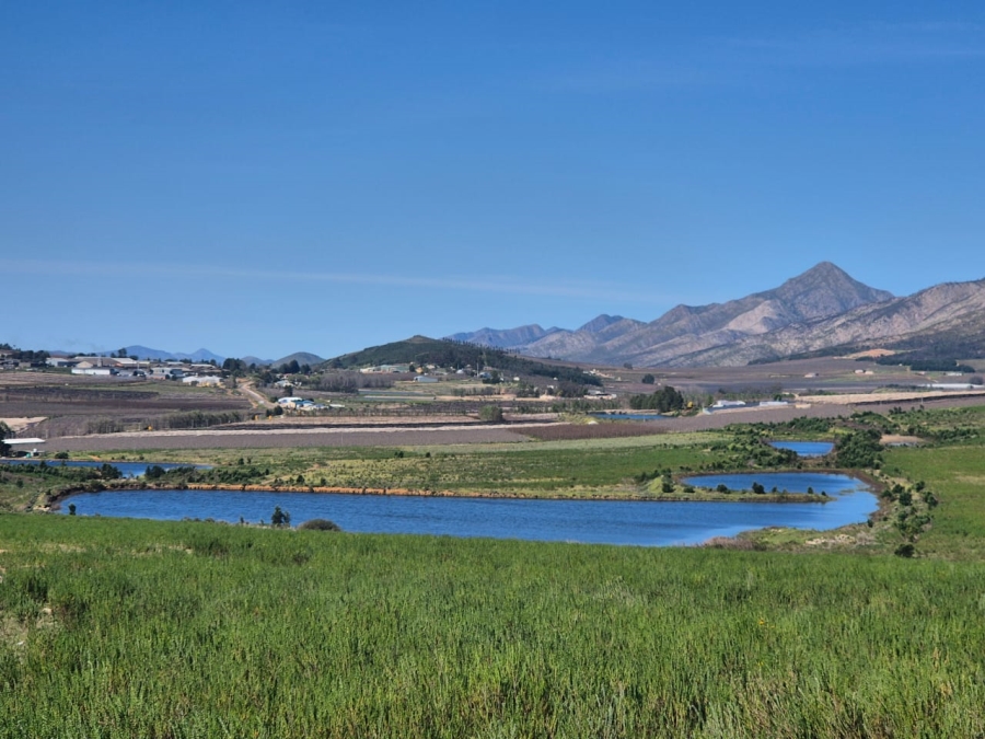 Commercial Property for Sale in Louterwater Eastern Cape
